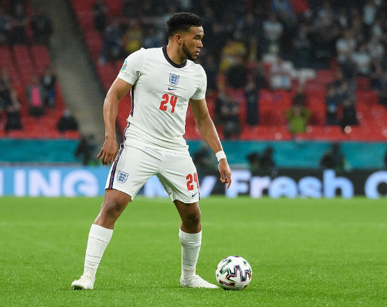 英超第30轮切尔西主场憾平纽卡斯尔联：补时绝杀机会错失